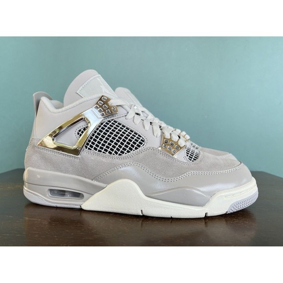 Nike Air Jordan 4 Retro \